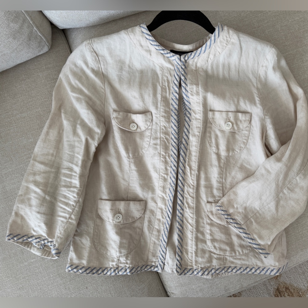 Lands' End Cream Top with Light Blue Trim